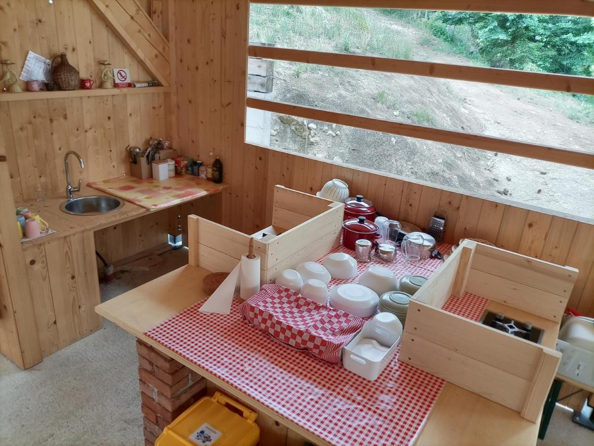 Kamp Beli Gaber Stari Trg pri Lozu Exterior foto
