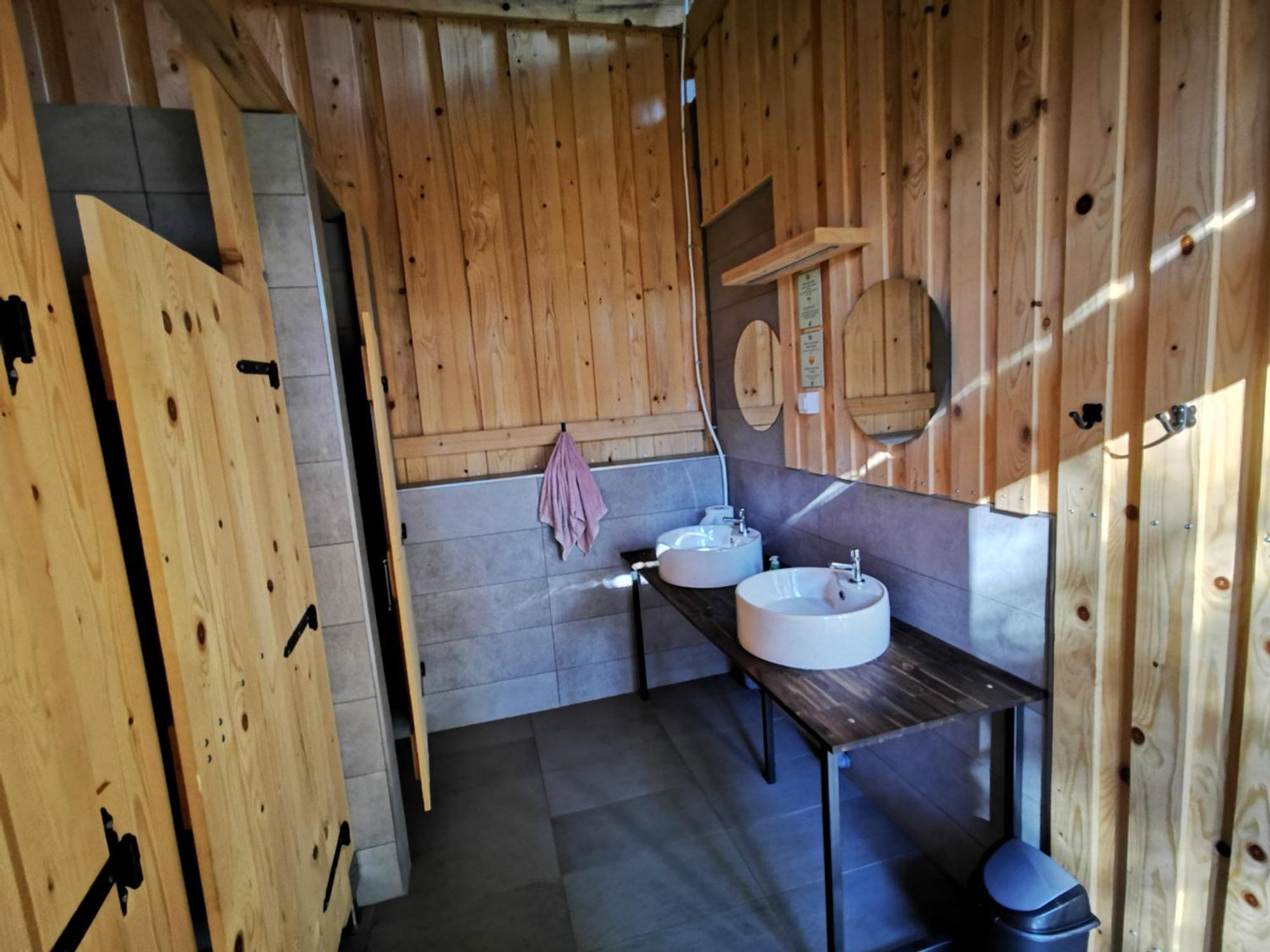 Kamp Beli Gaber Stari Trg pri Lozu Exterior foto